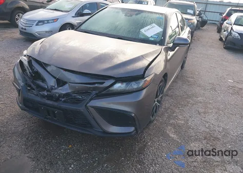 2021 Toyota Camry Se/Night Shade из США, поврежденный, VIN 4T1T11AK3MU553512